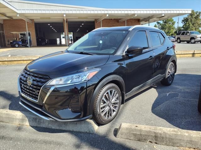 2021 Nissan Kicks SV