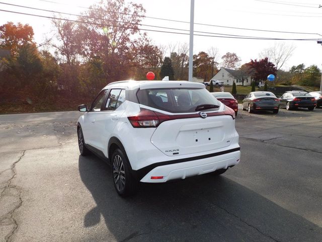 2021 Nissan Kicks SV