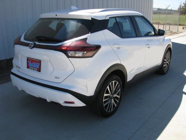 2021 Nissan Kicks SV