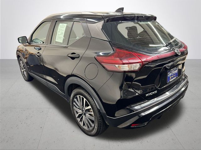 2021 Nissan Kicks SV