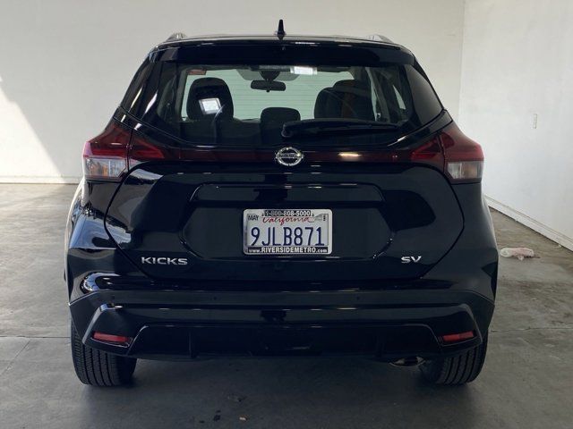 2021 Nissan Kicks SV