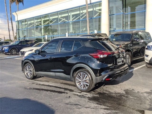 2021 Nissan Kicks SV