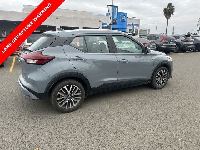 2021 Nissan Kicks SV