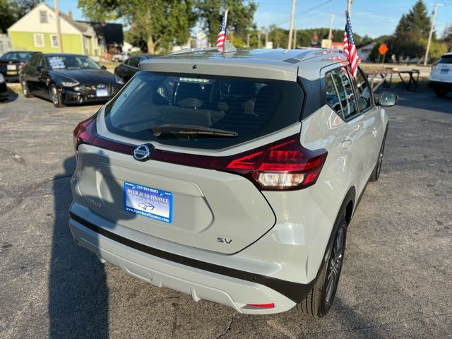 2021 Nissan Kicks SV