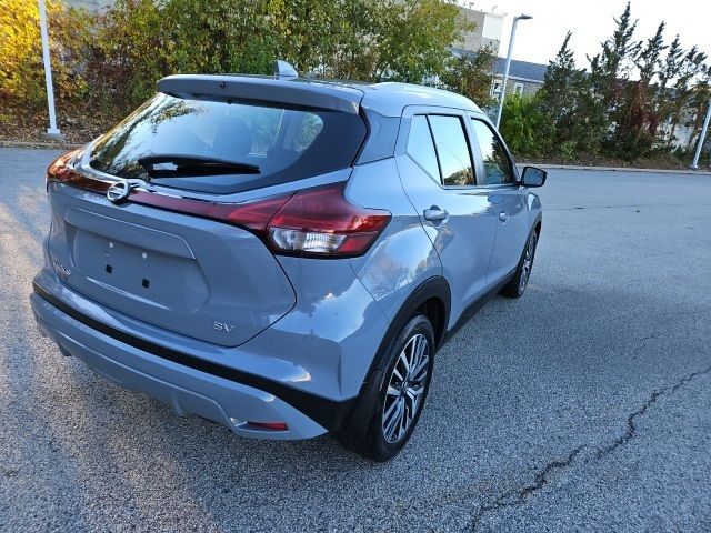 2021 Nissan Kicks SV