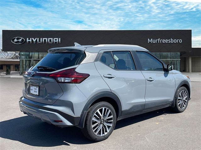 2021 Nissan Kicks SV