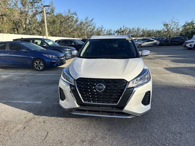 2021 Nissan Kicks SV