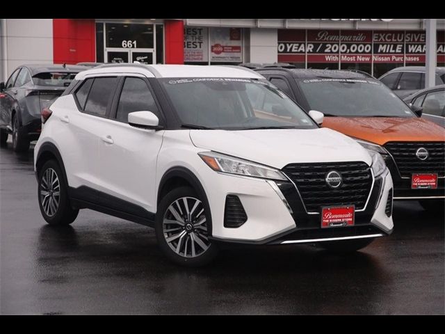 2021 Nissan Kicks SV