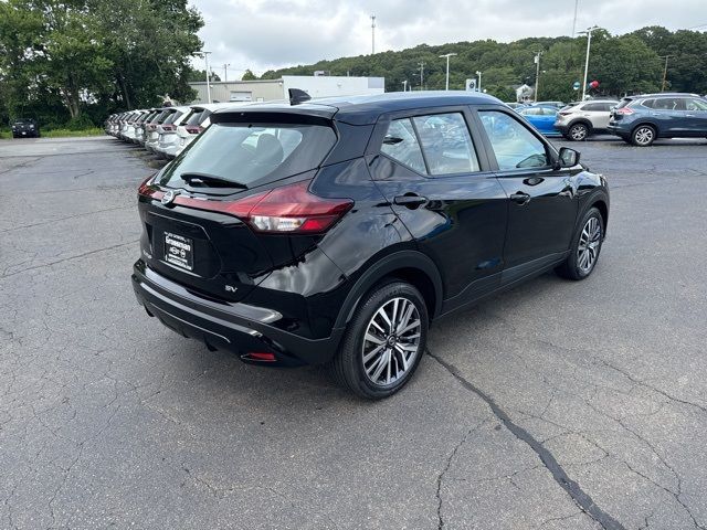 2021 Nissan Kicks SV