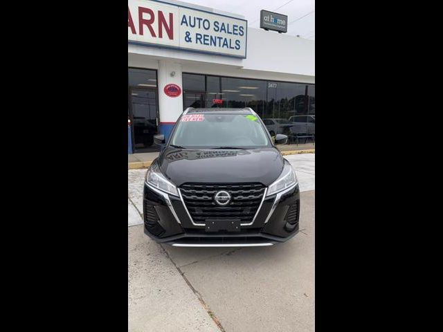 2021 Nissan Kicks SV