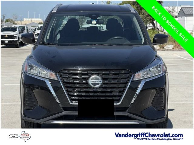 2021 Nissan Kicks SV