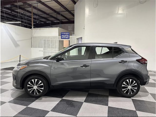 2021 Nissan Kicks S