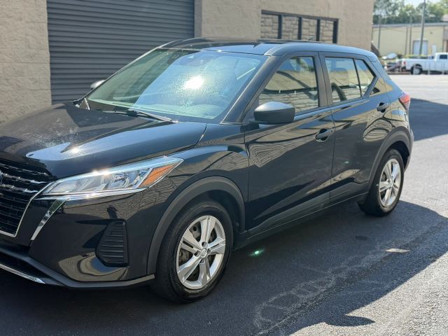2021 Nissan Kicks S