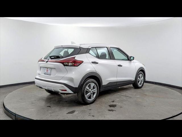 2021 Nissan Kicks S