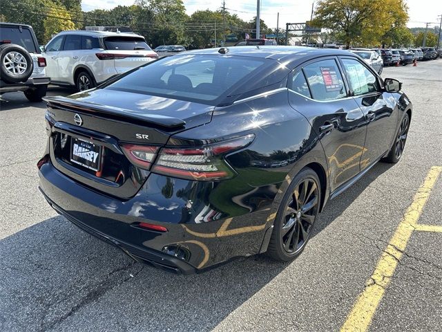 2021 Nissan Maxima SR