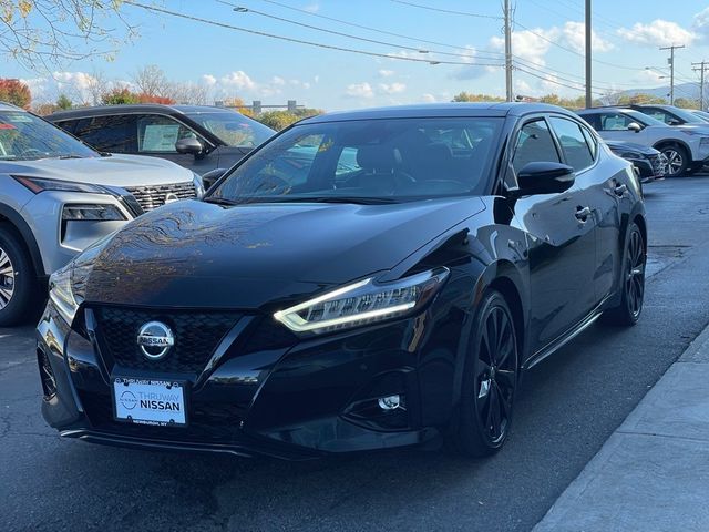 2021 Nissan Maxima SR