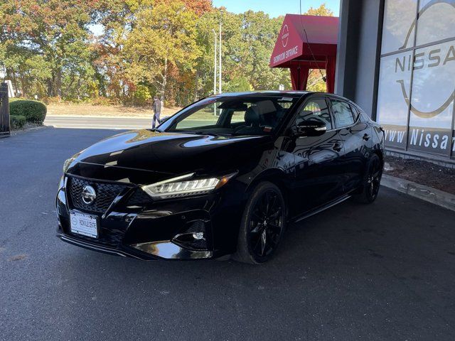 2021 Nissan Maxima SR