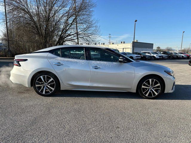 2021 Nissan Maxima SV