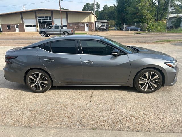 2021 Nissan Maxima SV