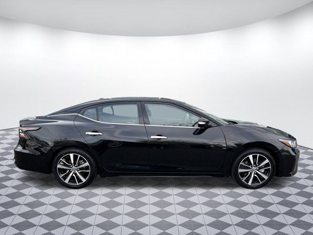 2021 Nissan Maxima SV