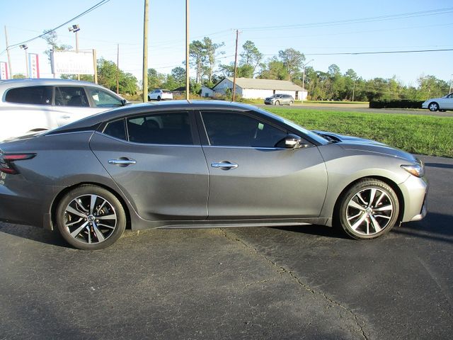 2021 Nissan Maxima SV