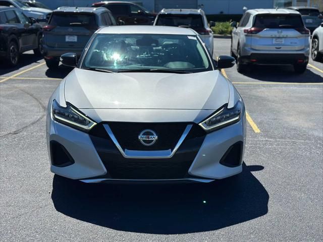 2021 Nissan Maxima SV