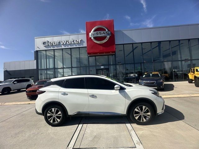 2021 Nissan Murano SV