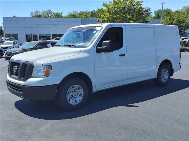 2021 Nissan NV SV