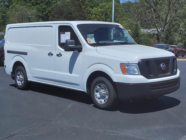 2021 Nissan NV SV