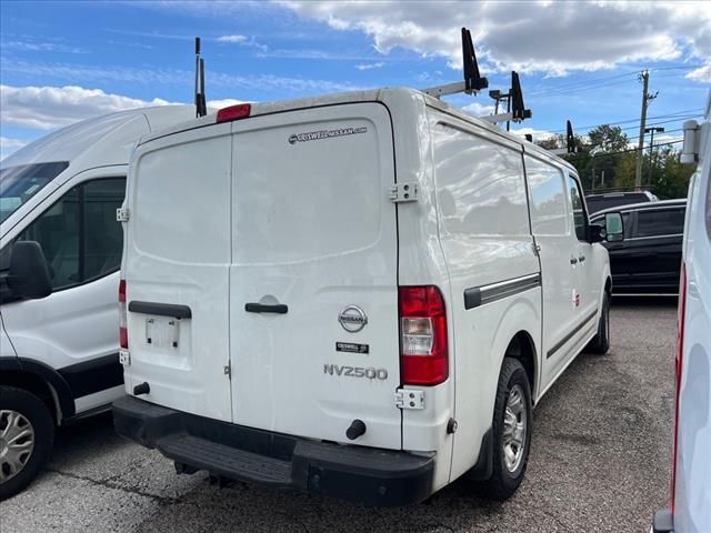 2021 Nissan NV SV