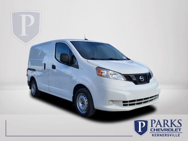 2021 Nissan NV200 S