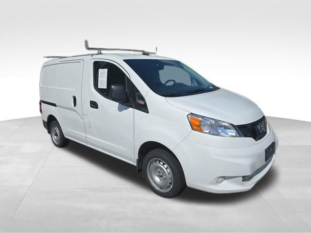 2021 Nissan NV200 S