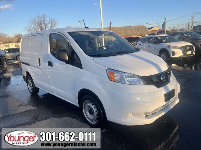 2021 Nissan NV200 S