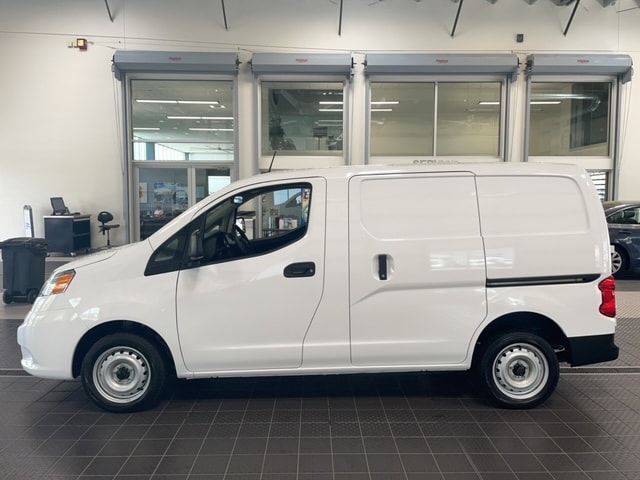 2021 Nissan NV200 S