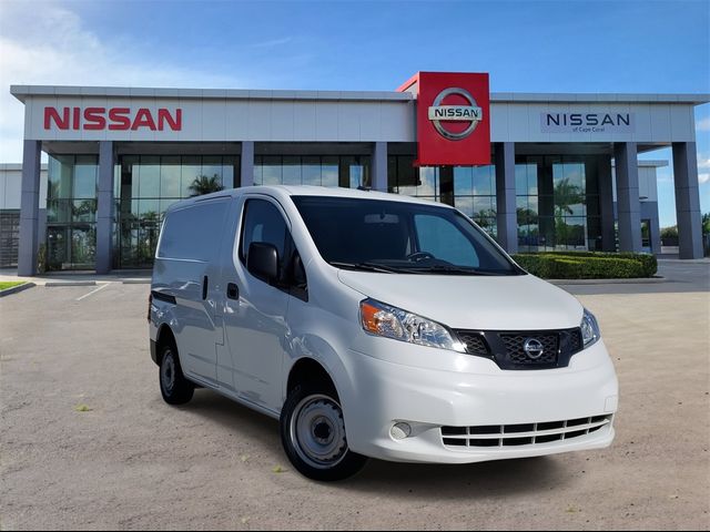 2021 Nissan NV200 S