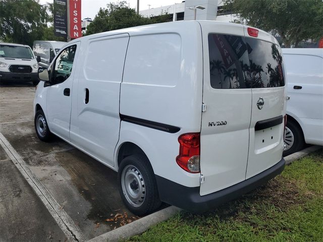 2021 Nissan NV200 S