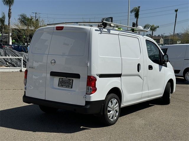 2021 Nissan NV200 S