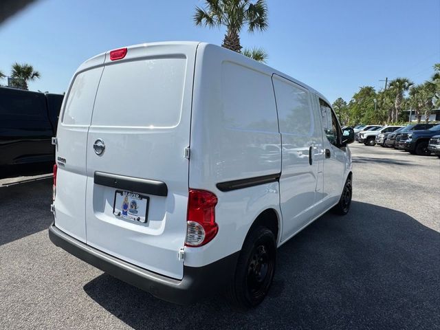 2021 Nissan NV200 S