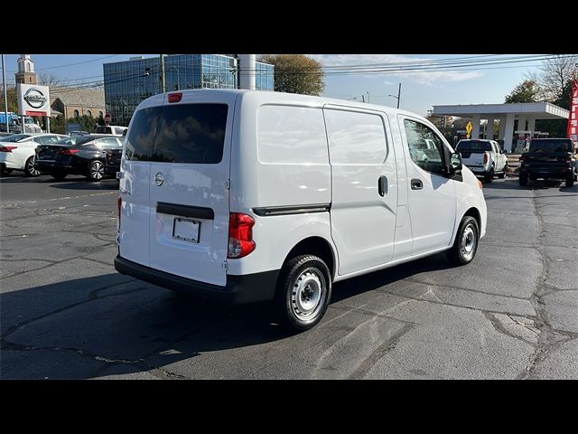 2021 Nissan NV200 S