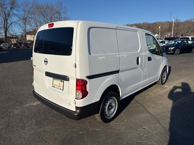 2021 Nissan NV200 S