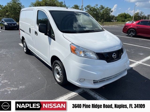 2021 Nissan NV200 S