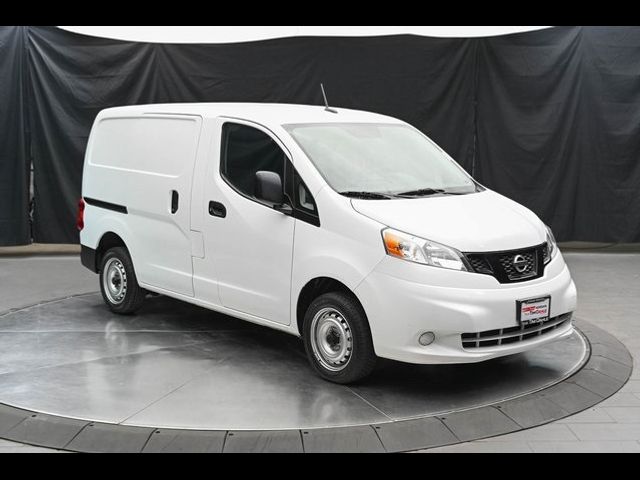 2021 Nissan NV200 S