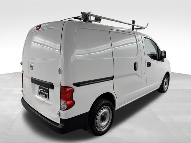 2021 Nissan NV200 S