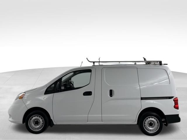 2021 Nissan NV200 S