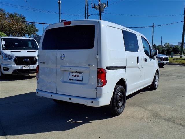 2021 Nissan NV200 SV