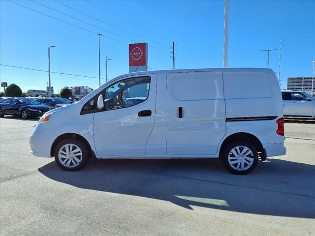 2021 Nissan NV200 SV