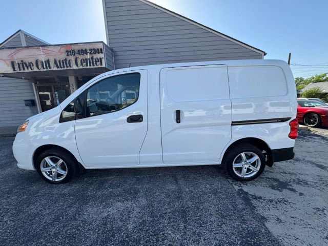 2021 Nissan NV200 S