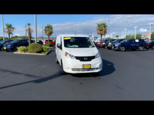 2021 Nissan NV200 S