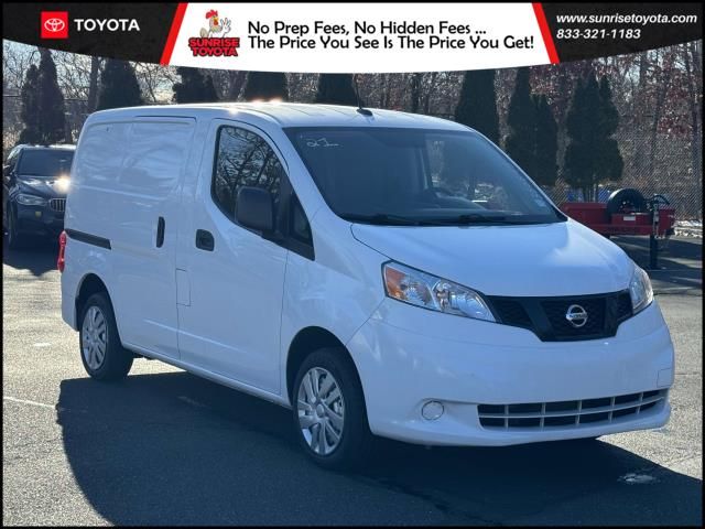 2021 Nissan NV200 S