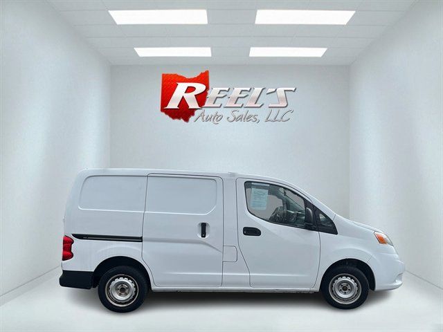 2021 Nissan NV200 S